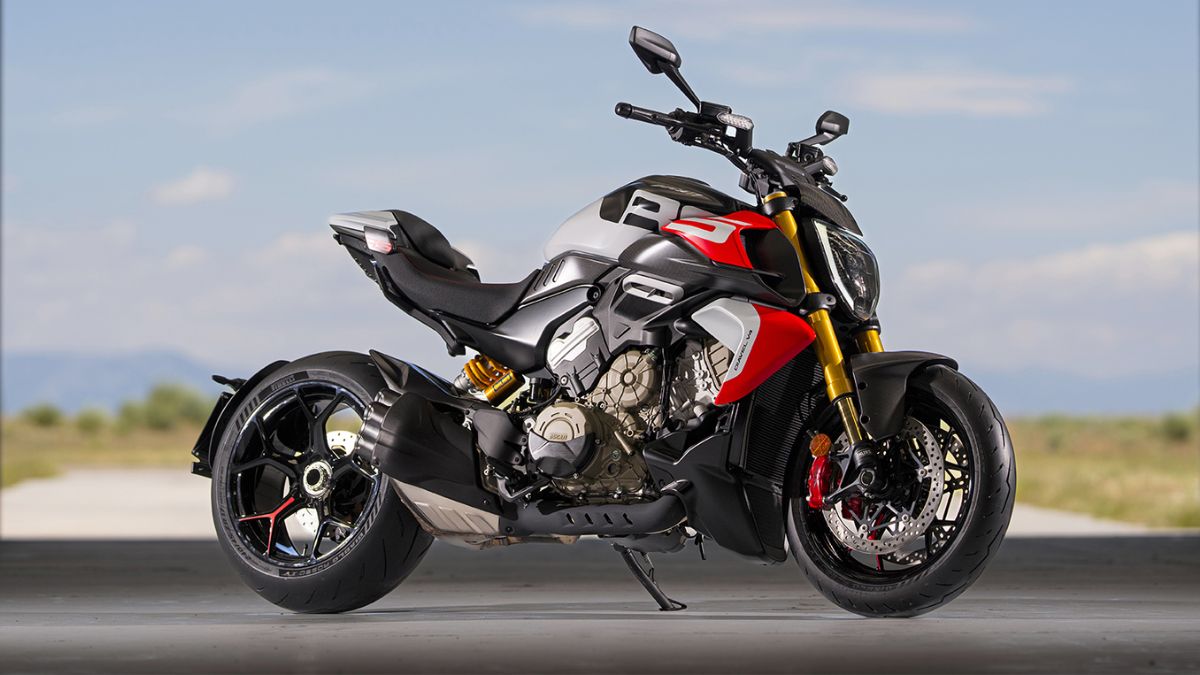 Ducati Diavel V4 RS